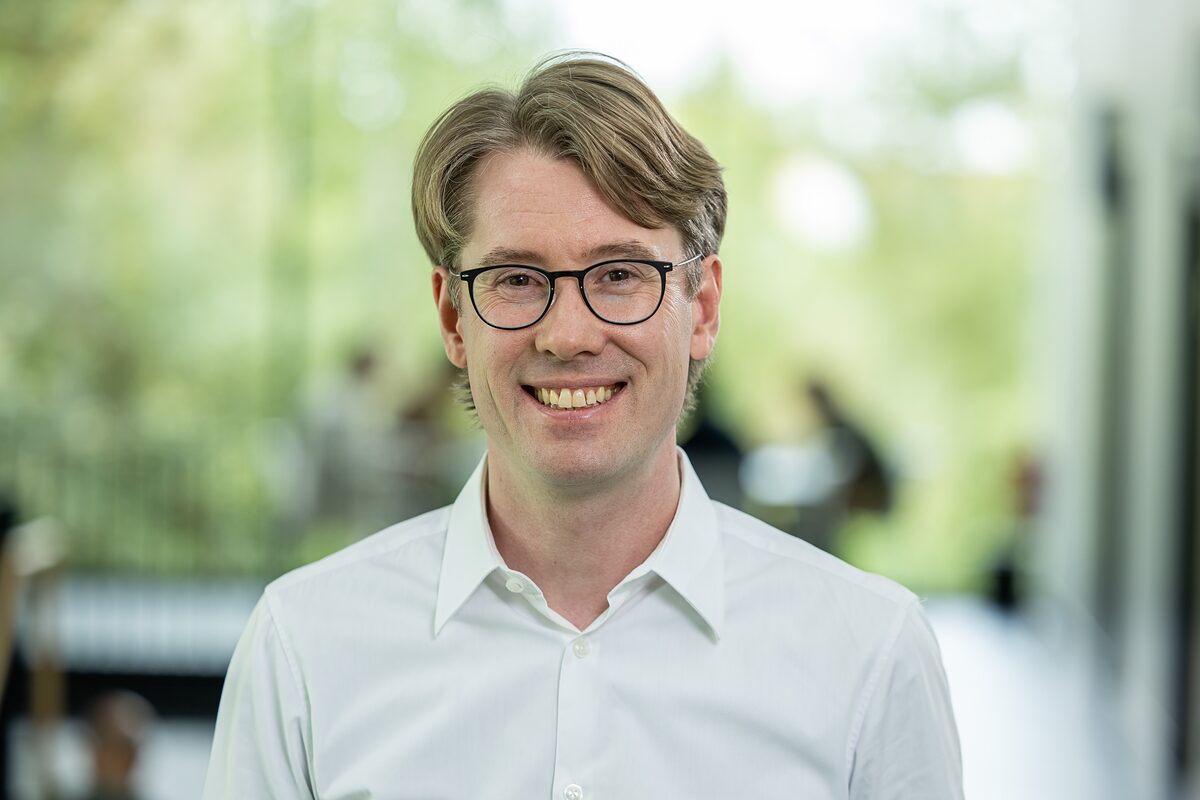 Dr. Jonas Matthias